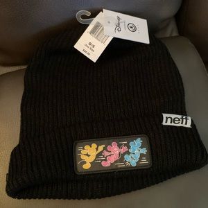 NWT Disney Neff Mickey Mouse beanie